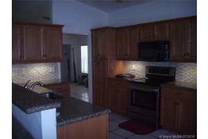 10141 SW 16th Ct, Davie, FL 33324, Sold 11/04/16