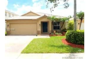 1433 NW 208th Terrace, Pembroke Pines, FL 33029, Sold 09/23/16