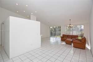 10236 NW 52nd Terrace, Doral, FL 33178, Sold 12/09/16