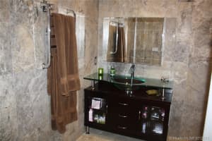 847 Garnet Cir, Weston, FL 33326, Sold 11/06/17