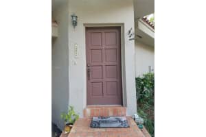 10929 SW 75th St, Miami, FL 33173, Sold 09/20/16