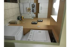 8261 NW 8th St, Miami, FL 33126, Sold 06/05/17