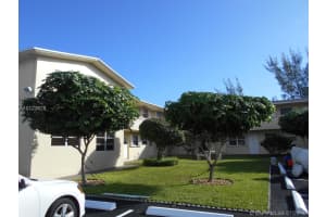 1301 N 12th Ct #1b, Hollywood, FL 33019, Sold 10/25/16