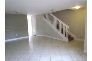 7095 NW 173rd Dr, Hialeah, FL 33015, Sold 10/14/16