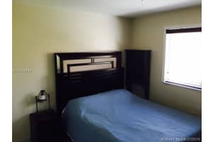 17348 NW 74th Ave, Hialeah, FL 33015, Sold 11/04/16
