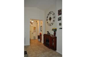 131 SE 22nd Terrace, Homestead, FL 33033, Sold 10/27/16