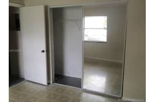 20105 NE 3rd Ct, Miami, FL 33179, Sold 10/19/16