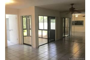 20105 NE 3rd Ct, Miami, FL 33179, Sold 10/19/16