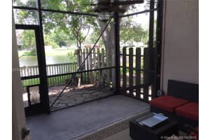 5188 S University Dr, Davie, FL 33328, Sold 09/28/16