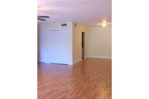 9354 SW 77th Ave APT I7, Miami, FL 33156, Sold 09/08/16