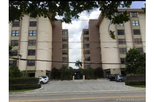 9660 W Bay Harbor Dr #4d, Bay Harbor Islands, FL 33154, Sold 02/22/17