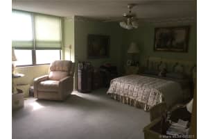 9660 W Bay Harbor Dr #4d, Bay Harbor Islands, FL 33154, Sold 02/22/17