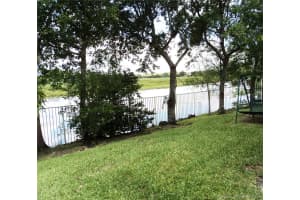 538 NW 130th Way, Pembroke Pines, FL 33028, Sold 12/09/16