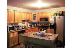 15160 SW 95th Ln, Miami, FL 33196, Sold 12/05/16