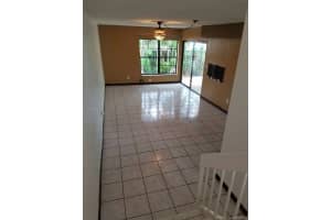 555 NW 98th Ct, Miami, FL 33172, Sold 11/14/16