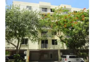 126 SW 17th Rd, Miami, FL 33129, Sold 10/12/16