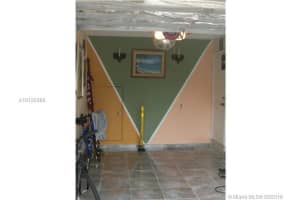 18862 NW 86th Ct, Hialeah, FL 33015, Sold 10/20/16