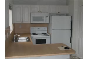 18862 NW 86th Ct, Hialeah, FL 33015, Sold 10/20/16