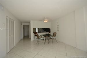 800 SE 4th St, Fort Lauderdale, FL 33301, Sold 04/10/17