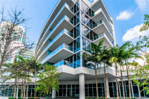 801 South Pointe Dr, Miami Beach, FL 33139, Sold 05/10/18