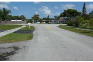 11194 SW 114th Terrace, Miami, FL 33176, Sold 09/30/16