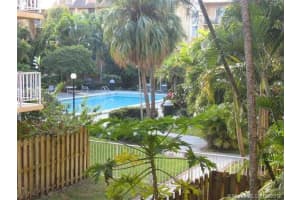 6900 N Kendall Dr APT A201, Pinecrest, FL 33156, Sold 10/12/16