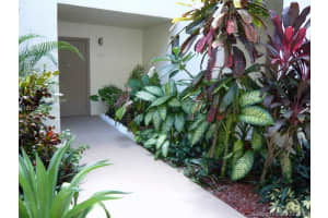 20300 W Country Club Dr, Aventura, FL 33180, Sold 10/28/16