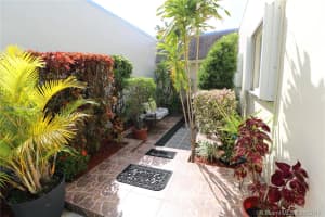 17233 SW 112th Pl # Ii2932, Miami, FL 33157, Sold 08/25/17