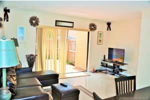 9491 Palm Cir N, Pembroke Pines, FL 33025, Sold 02/14/17