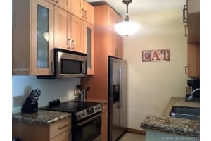 9729 Hammocks Blvd #207e, Miami, FL 33196, Sold 10/26/16