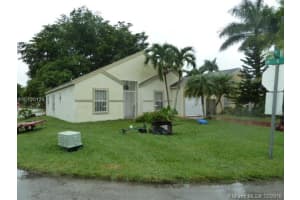 780 SW 7th Plaza, Florida City, FL 33034, Sold 02/17/17