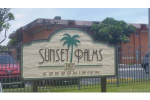 9487 SW 76th St APT M8, Miami, FL 33173, Sold 09/23/16