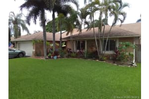8421 SW 28th St, Davie, FL 33328, Sold 09/29/16