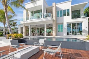 655 Middle River Dr, Fort Lauderdale, FL 33304, Sold 03/30/17
