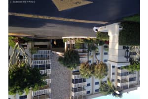 800 NE 195th St, Miami, FL 33179, Sold 10/27/17