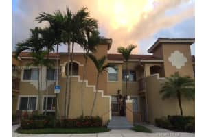 7820 NW 7th St, Pembroke Pines, FL 33024, Sold 09/28/16