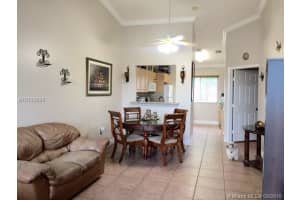 7820 NW 7th St, Pembroke Pines, FL 33024, Sold 09/28/16