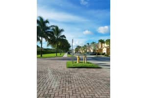 11725 SW 138th Ave, Miami, FL 33186, Sold 12/23/16