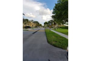 11725 SW 138th Ave, Miami, FL 33186, Sold 12/23/16