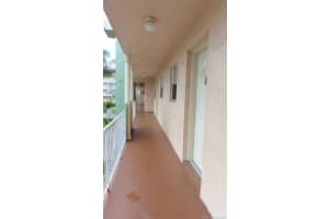 1655 W 44th Pl, Hialeah, FL 33012, Sold 10/31/16