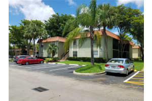 9718 Hammocks Blvd, Miami, FL 33196, Sold 09/27/16