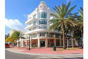 448 Ocean Dr, Miami Beach, FL 33139, Sold 12/28/16