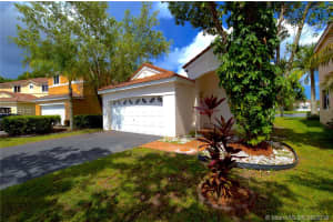 802 San Remo Dr, Weston, FL 33326, Sold 12/15/16