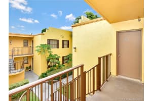 500 NW 114th Ave, Miami, FL 33172, Sold 09/16/16