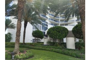 Ocean Four, 17201 Collins Ave, North Miami Beach, FL 33160, Sold 02/20/18