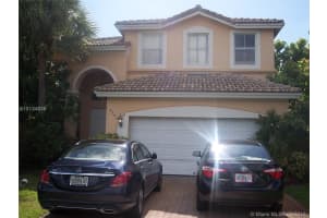 4366 SW 161st Pl, Miami, FL 33185, Sold 05/08/17