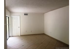 9674 Fontainebleau Blvd, Miami, FL 33172, Sold 12/16/16