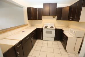 15430 SW 82nd Ln, Miami, FL 33193, Sold 09/20/16
