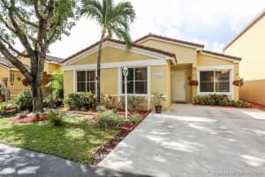 16552 SW 97th St, Miami, FL 33196, Sold 12/05/16