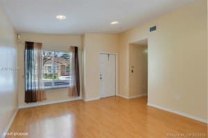 16552 SW 97th St, Miami, FL 33196, Sold 12/05/16